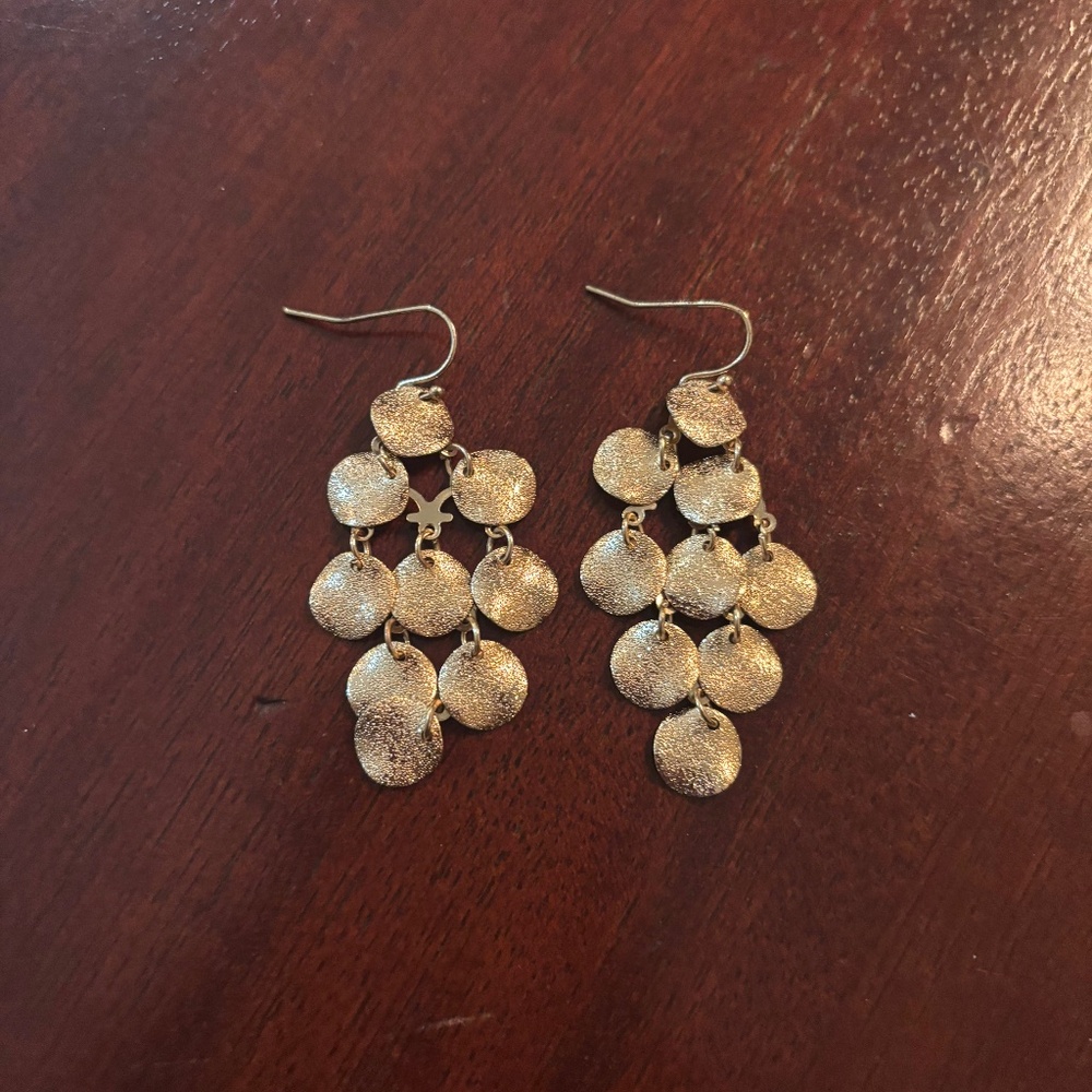 Gold dangly earrings
